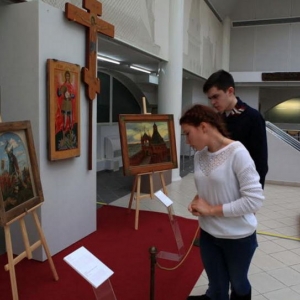 Выставка «Защитники Отечества. Образ воина в русской культуре» открылась в Коломенском