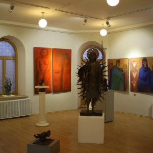 Выставка «Своевременное искусство. Леонид Баранов, его друзья и герои» в Благовещенске.