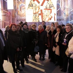 Торжественная церемония  передачи Сербской Православной церкви мозаичного убранства главного купола Храма Святого Саввы в Белграде.