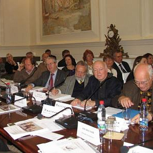 На заседании Президиума РАХ 8 октября 2008 года