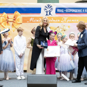 Академики РАХ приняли участие в итоговых мероприятиях Международной премии «Золотой шар» в МВК РАХ