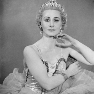 С.Н. Головкина в партии Раймонды в балете «Раймонда». Автор фото неизвестен. Из архива семьи.