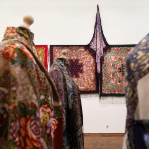Выставка «Цветочная симфония павловопосадской шали» в РАХ