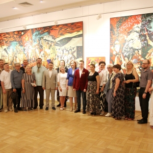 Выставка Александра Быстрова и учеников «Война и Мир» в Казани