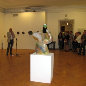 Выставка произведений Ивана Тарасюка «Тяжело  быть легкомысленным» в МВК РАХ, 2011